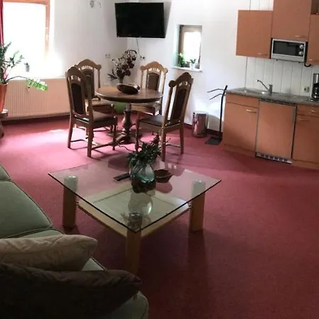 Und Am Ratswall Apartment *